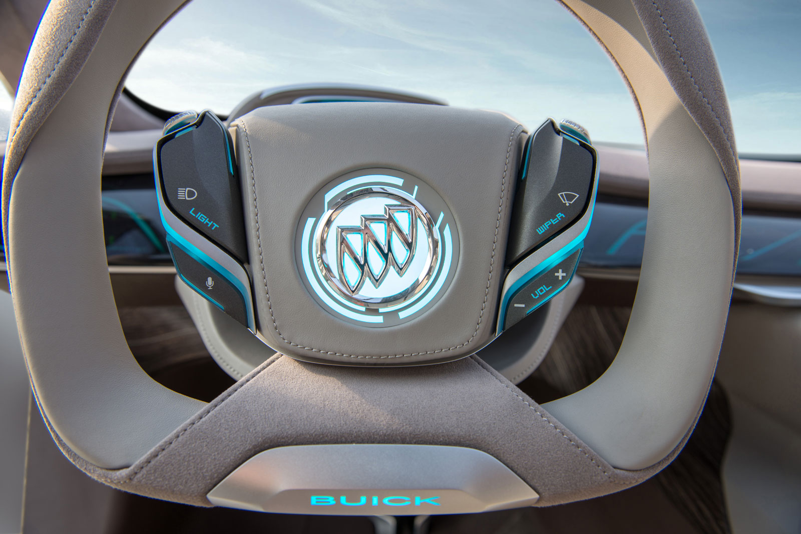 Buick Riviera Concept Interior - Car Body Design